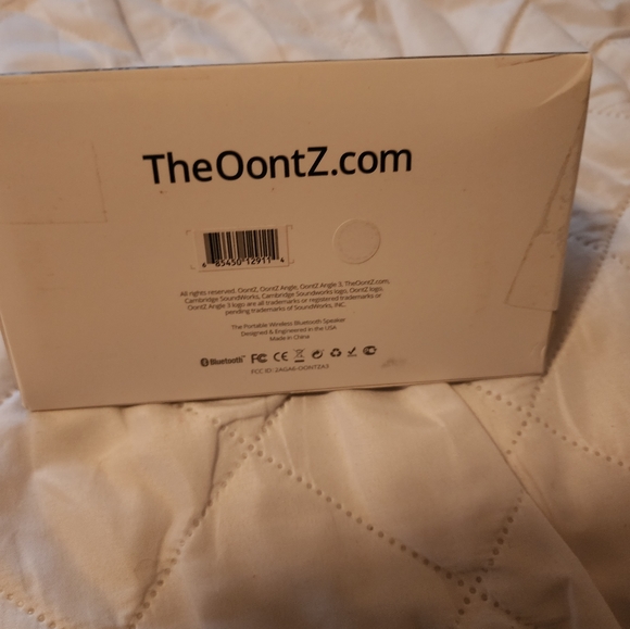 Bluetooth Speaker - Picture 3 of 3